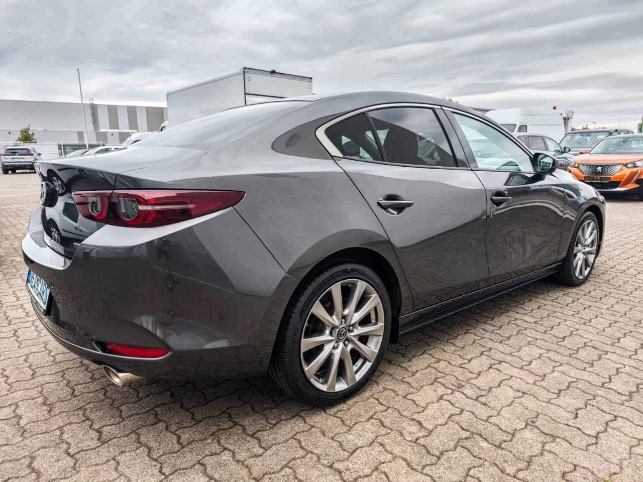 Mazda 3 Sedan Selection, 2019 — фото 3